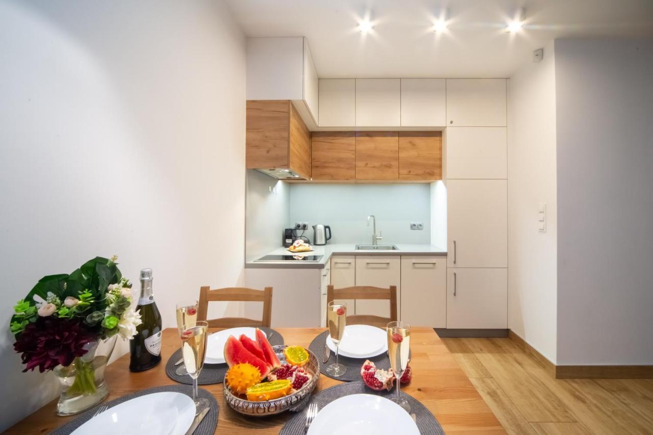 Maya's Flats & 74 - Swietej Barbary Apartment *