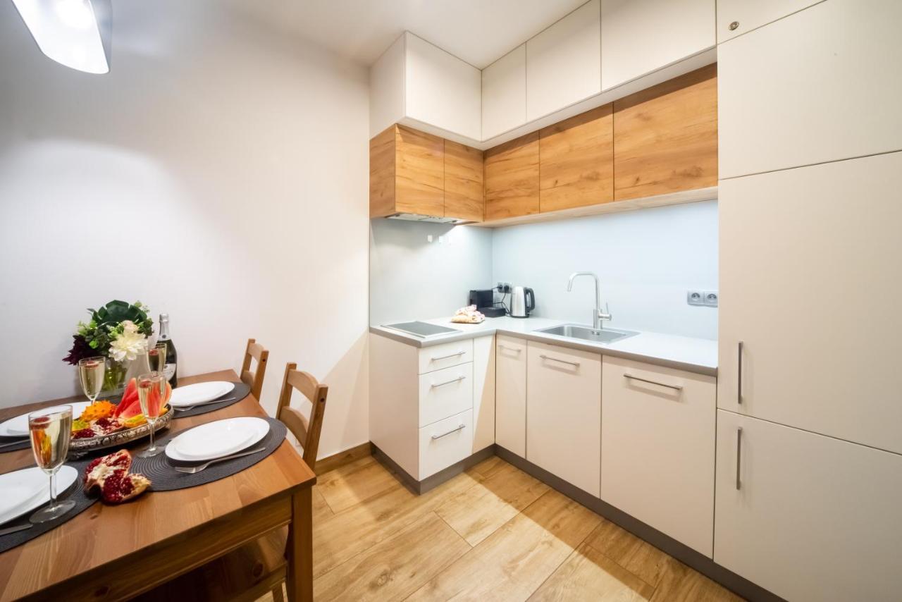 Apartment Maya's Flats & 74 - Swietej Barbary
